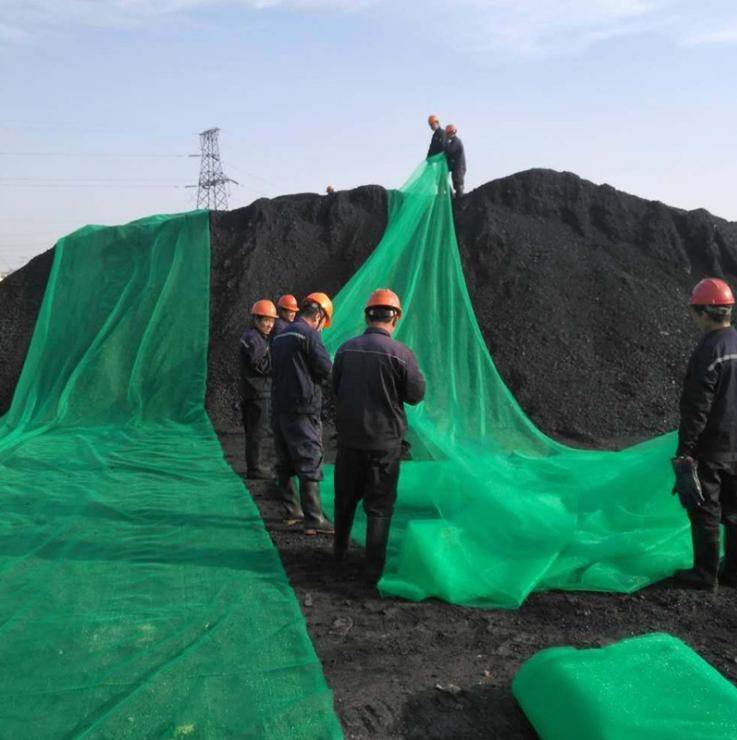 Het belang van het installeren van Coal Yard Dustproof Net in kolenwerf