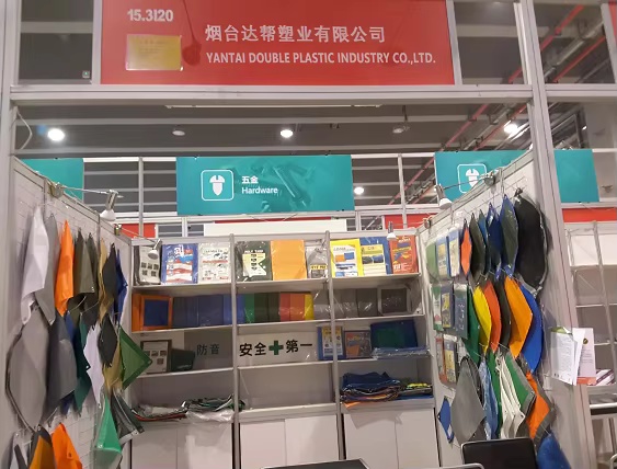 Yantai Double Plastic Industry Co., Ltd. schittert op de Global Plastics & Agriculture Expo en presenteert toonaangevende plastic netoplossingen
